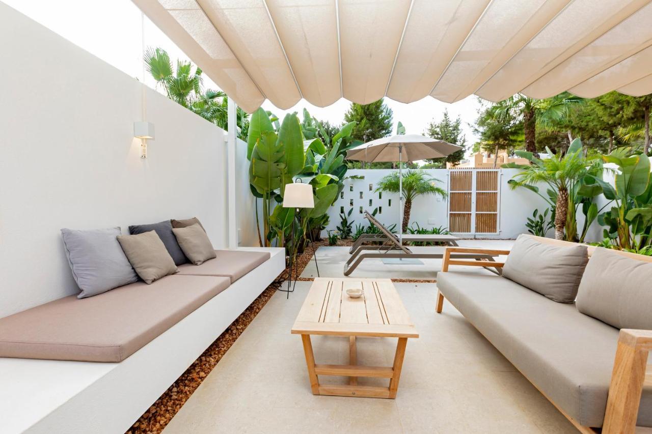 Ses Eufabietes Apartments & Restaurant Playa Migjorn Εξωτερικό φωτογραφία