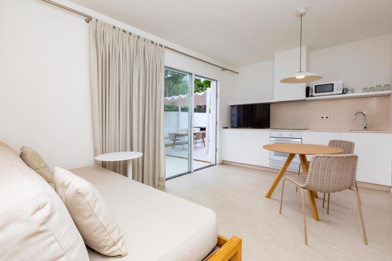 Ses Eufabietes Apartments & Restaurant Playa Migjorn Εξωτερικό φωτογραφία