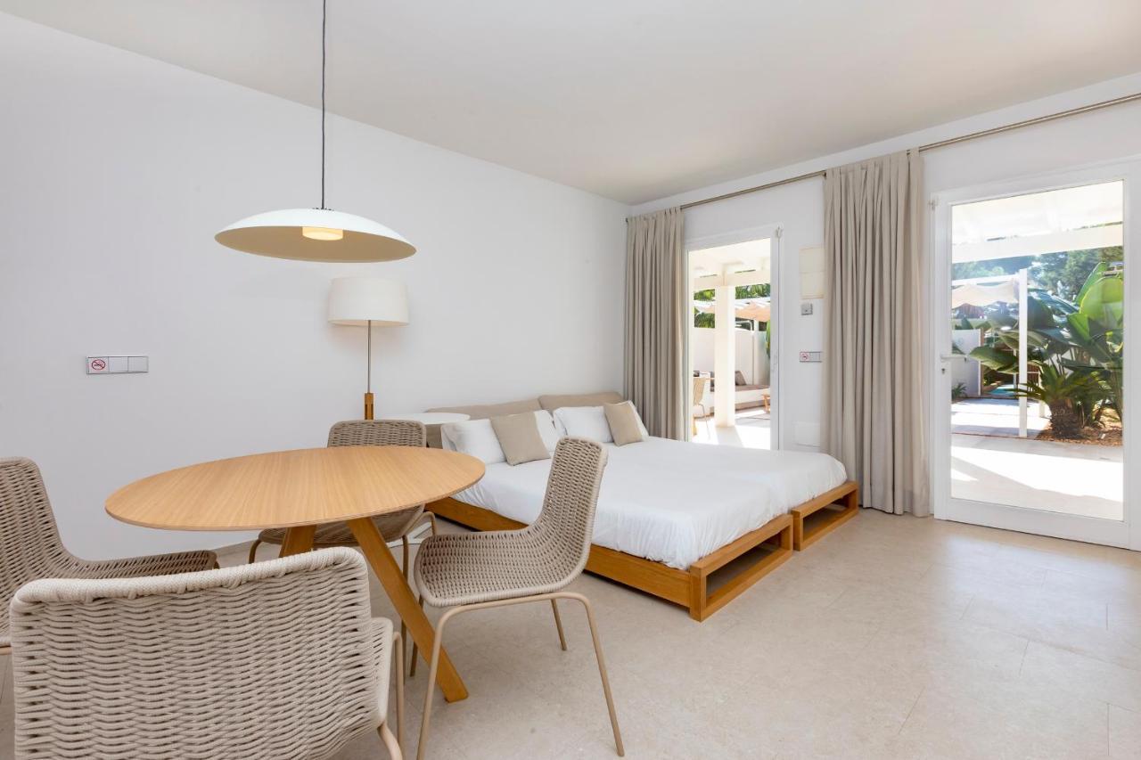 Ses Eufabietes Apartments & Restaurant Playa Migjorn Εξωτερικό φωτογραφία
