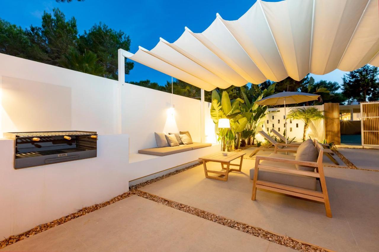 Ses Eufabietes Apartments & Restaurant Playa Migjorn Εξωτερικό φωτογραφία