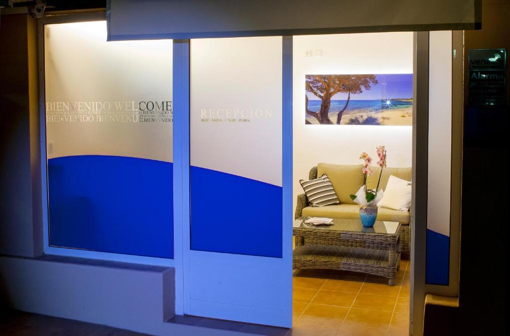 Ses Eufabietes Apartments & Restaurant Playa Migjorn Εξωτερικό φωτογραφία