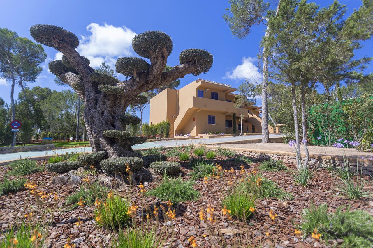 Ses Eufabietes Apartments & Restaurant Playa Migjorn Εξωτερικό φωτογραφία